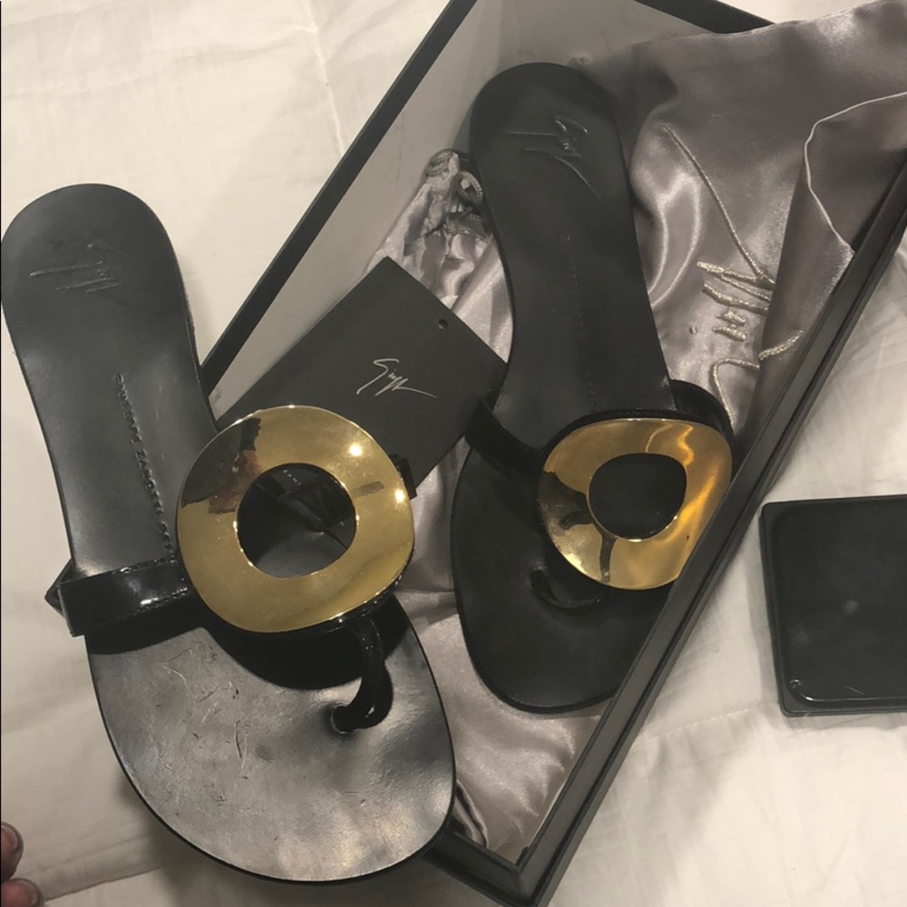 Giuseppe Zanotti Rock 10 Infradito Sandals